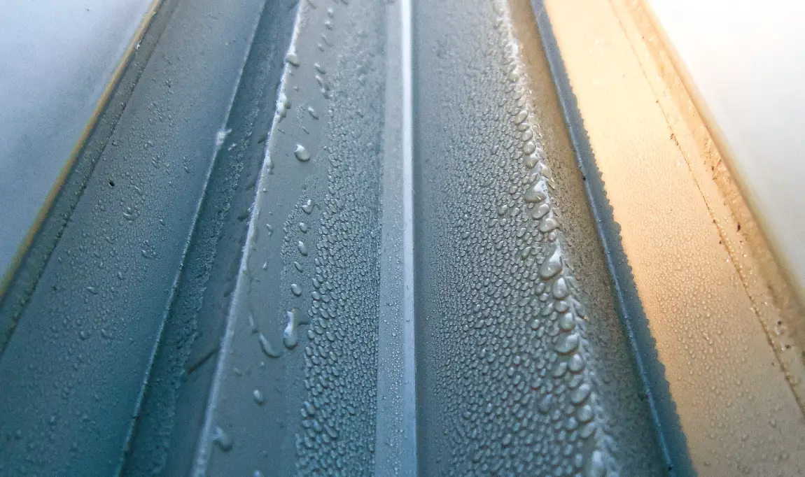 canalones de aluminio gotas de lluvia